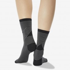 Hot Sox Women's Unparalleled Stripes Crew Socks 1 Pair, Black, Women's 4-10 Shoe