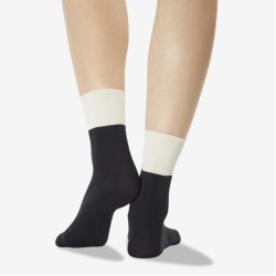 Hot Sox Women's Color Block Anklet Crew Socks 1 Pair, Black, Women's 4-10 Shoe Hot Sox Women's Color Block Anklet Crew Socks 1 Pair, Black, Women's 4-10 Shoe