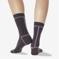 Hot Sox Women's Front And Back Stripe Crew Socks 1 Pair, Dark Grey, Women's 4-10 Shoe Hot Sox Women's Front And Back Stripe Crew Socks 1 Pair, Dark Grey, Women's 4-10 Shoe