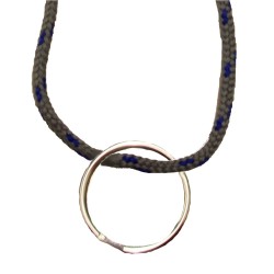FeetPeople Round Lace Key Chain, Grey With Royal Chip